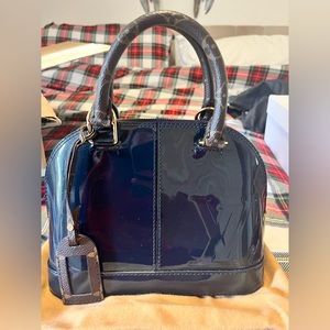 Louis Vuitton Alma Bb